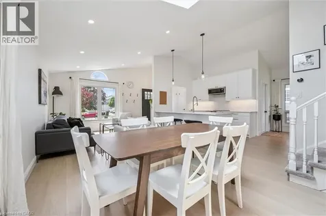 402 Westvale Drive Waterloo ON N2T 2H6