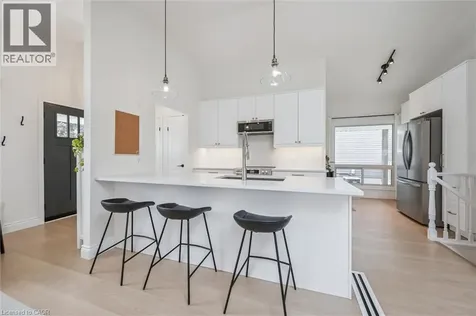 402 Westvale Drive Waterloo ON N2T 2H6