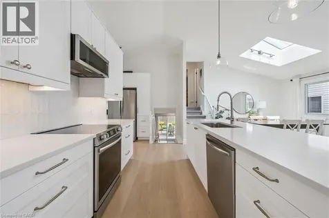 402 Westvale Drive Waterloo ON N2T 2H6