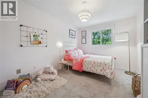 402 Westvale Drive Waterloo ON N2T 2H6