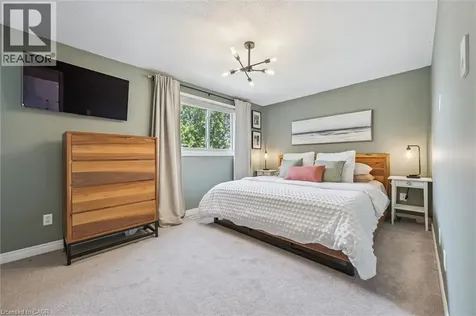 402 Westvale Drive Waterloo ON N2T 2H6