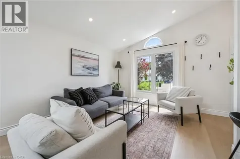 402 Westvale Drive Waterloo ON N2T 2H6