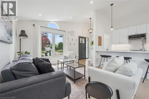 402 Westvale Drive Waterloo ON N2T 2H6