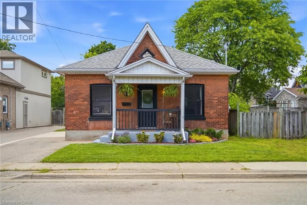 112 Sydenham Street Brantford ON N3R 3Y6