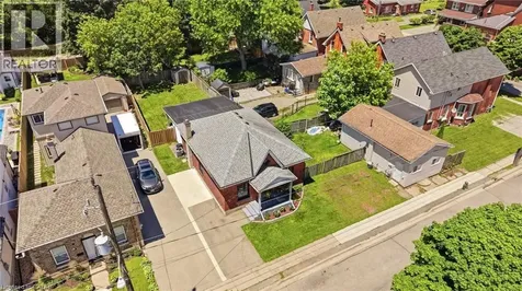 112 Sydenham Street Brantford ON N3R 3Y6