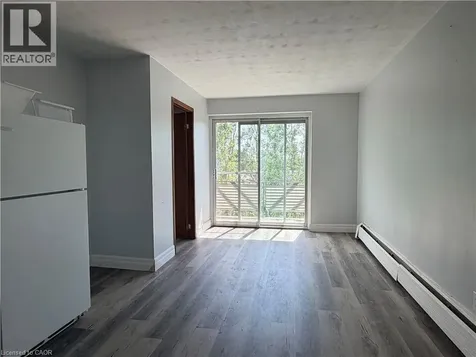 443 Hazel Street Waterloo ON N2L 3P7