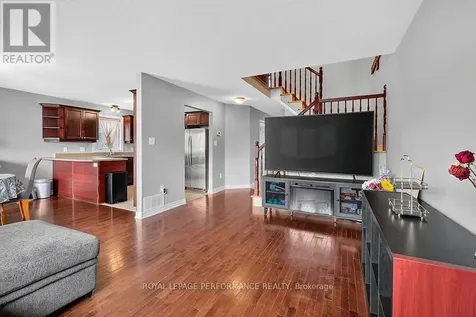 266 Mica Crescent Clarence-rockland ON K4K 0E2