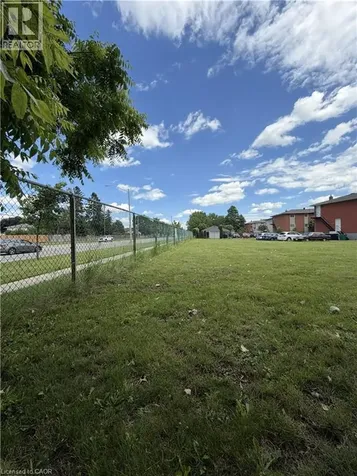26 Carnaby Crescent Kitchener ON N2A 1M7