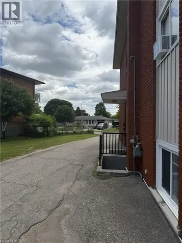 26 Carnaby Crescent Kitchener ON N2A 1M7