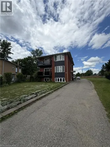 26 Carnaby Crescent Kitchener ON N2A 1M7