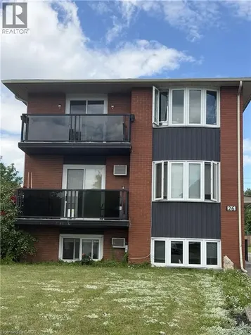 26 Carnaby Crescent Kitchener ON N2A 1M7