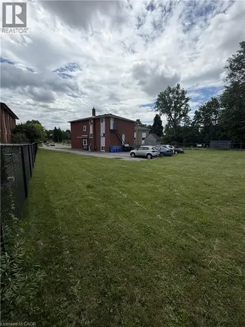 26 Carnaby Crescent Kitchener ON N2A 1M7