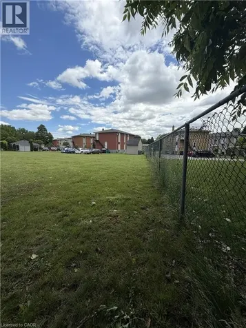 26 Carnaby Crescent Kitchener ON N2A 1M7