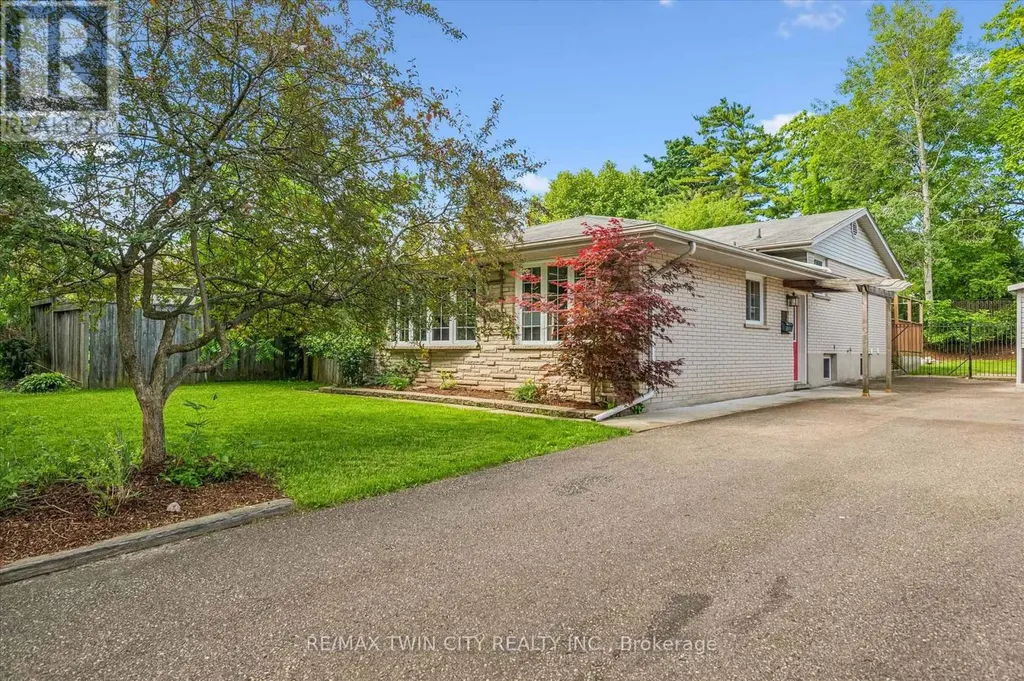 107 Queenston Drive Kitchener ON N2B 2V2