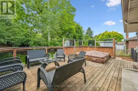 107 Queenston Drive Kitchener ON N2B 2V2