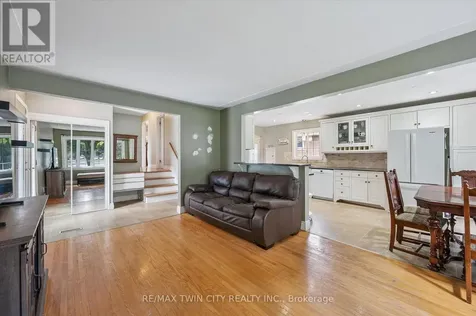 107 Queenston Drive Kitchener ON N2B 2V2