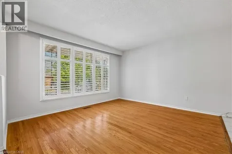 233 East 8th Street Hamilton ON L9A 3L7
