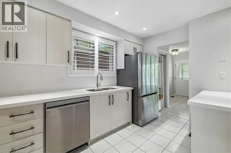 233 East 8th Street Hamilton ON L9A 3L7