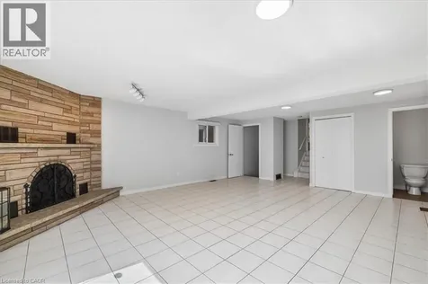 233 East 8th Street Hamilton ON L9A 3L7
