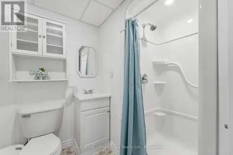 72 Avonwood Drive West Stratford ON N4Z 1B4