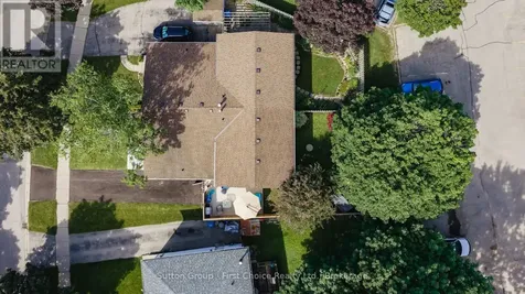 72 Avonwood Drive West Stratford ON N4Z 1B4