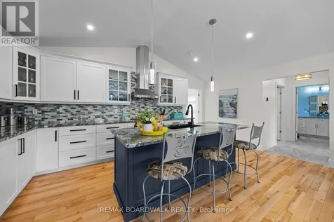 271 Patty Place Beckwith ON K7C 3P1