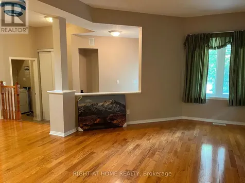 270 Deercroft Avenue Ottawa ON K2J 5B8