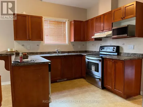 270 Deercroft Avenue Ottawa ON K2J 5B8