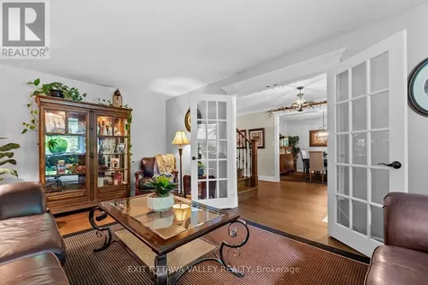 605 Elizabeth Street Pembroke ON K8A 1X3