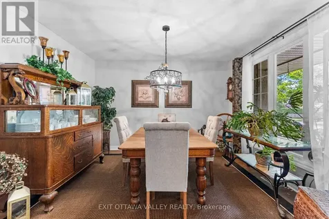 605 Elizabeth Street Pembroke ON K8A 1X3