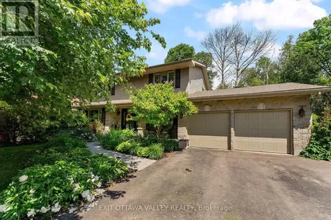 605 Elizabeth Street Pembroke ON K8A 1X3