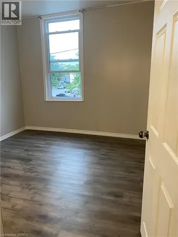 62 Peel Street Simcoe ON N3Y 1S2