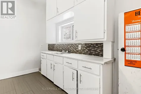 481 Besserer Street Ottawa ON K1N 6C2