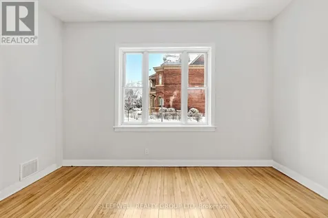 481 Besserer Street Ottawa ON K1N 6C2