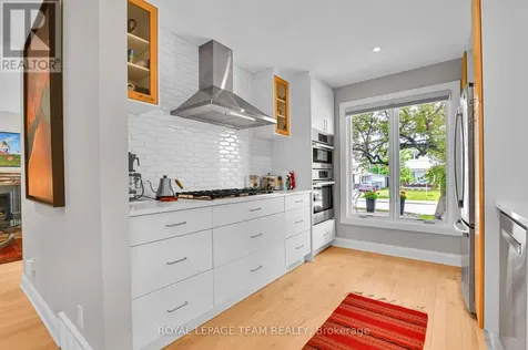 2186 Valley Drive Ottawa ON K1G 2P8
