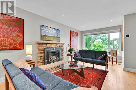 2186 Valley Drive Ottawa ON K1G 2P8