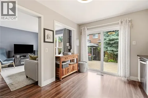 2089 Broadleaf Crescent Burlington ON L7L 6S3