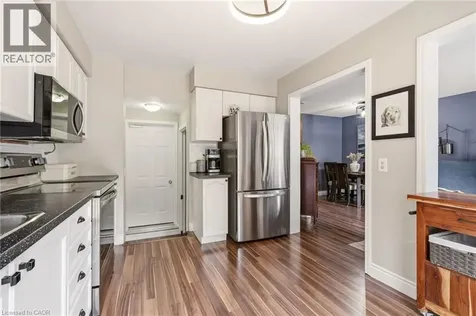 2089 Broadleaf Crescent Burlington ON L7L 6S3