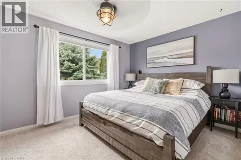 2089 Broadleaf Crescent Burlington ON L7L 6S3