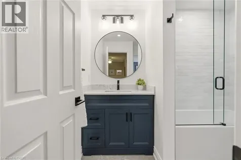 2089 Broadleaf Crescent Burlington ON L7L 6S3