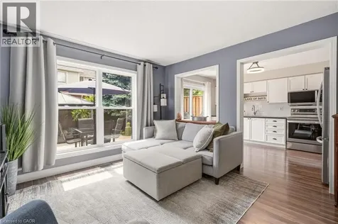 2089 Broadleaf Crescent Burlington ON L7L 6S3
