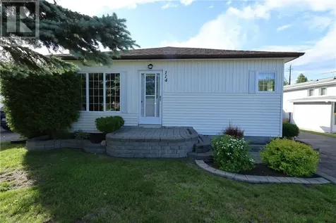 114 O'donaghue Drive Garson ON P3L 1E1