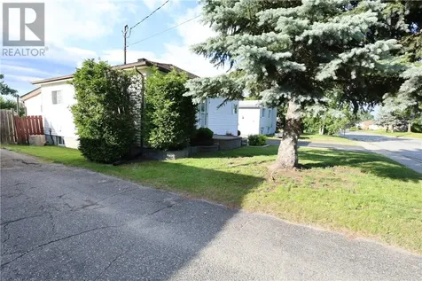 114 O'donaghue Drive Garson ON P3L 1E1