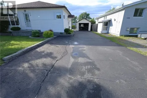 114 O'donaghue Drive Garson ON P3L 1E1