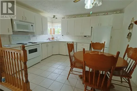 114 O'donaghue Drive Garson ON P3L 1E1