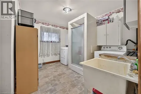 29 Concession Street East Tillsonburg ON N4G 1N9