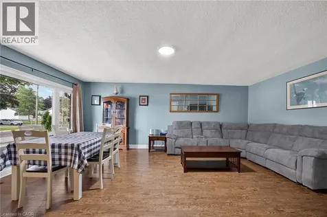 29 Concession Street East Tillsonburg ON N4G 1N9