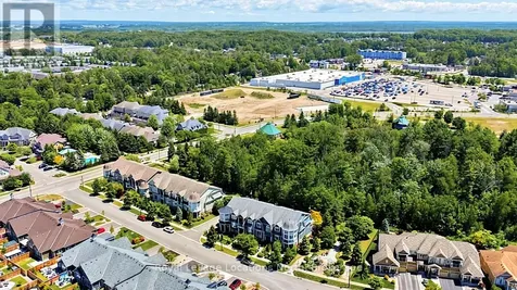 17 Sandy Coast Crescent Wasaga Beach ON L9Z 0G1