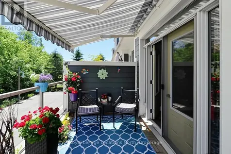 17 Sandy Coast Crescent Wasaga Beach ON L9Z 0G1