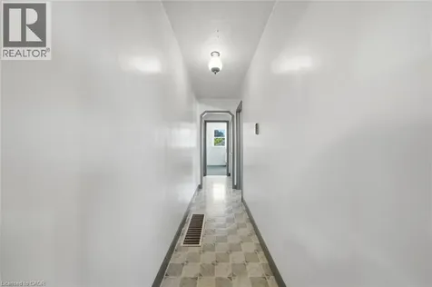 89 Charlotte Street Hamilton ON L8K 4V3